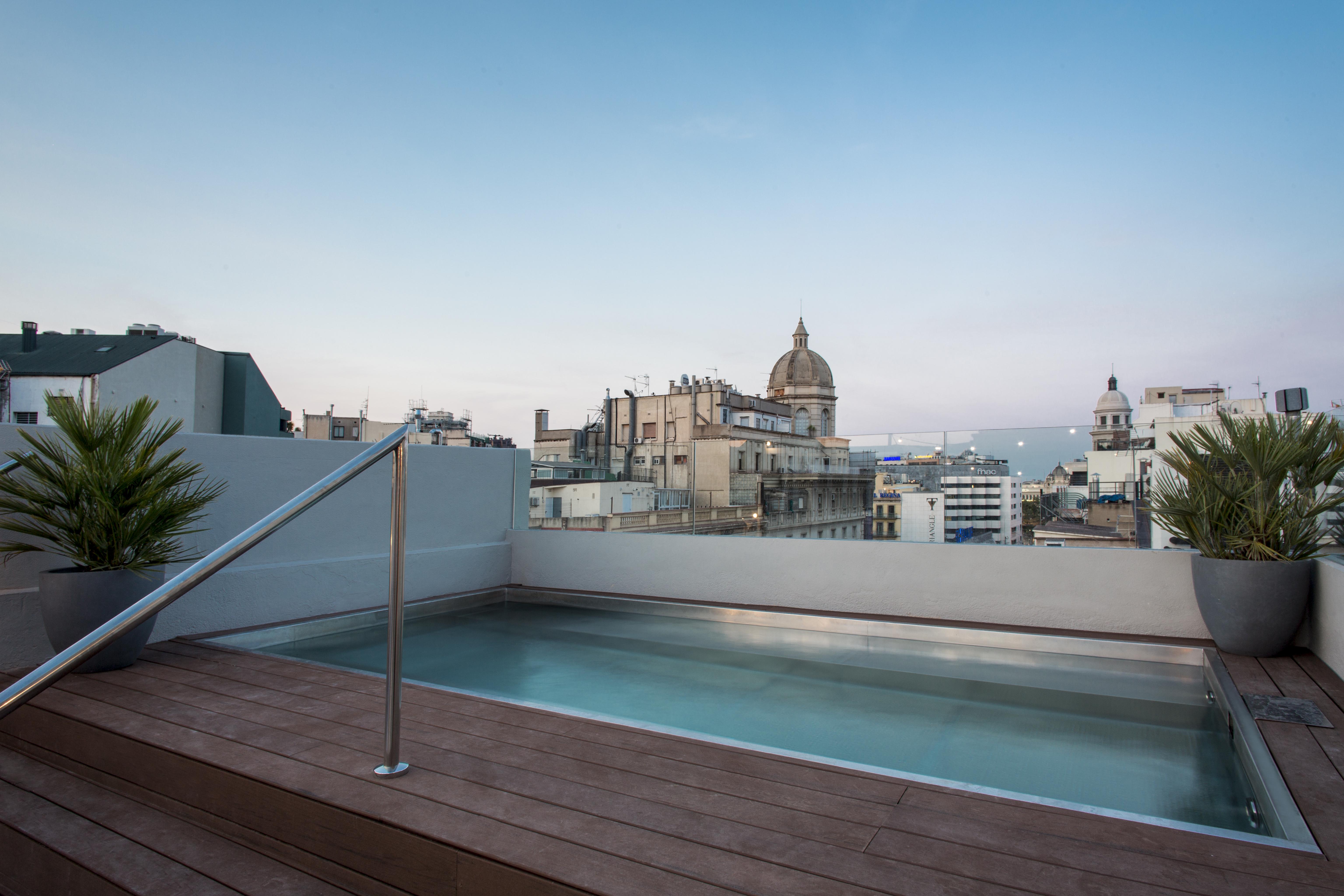 Hotel Midmost By Majestic Hotel Group Barcellona Esterno foto